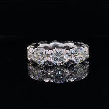 Load image into Gallery viewer, Diamond Eternity Band 9.00 cttw
